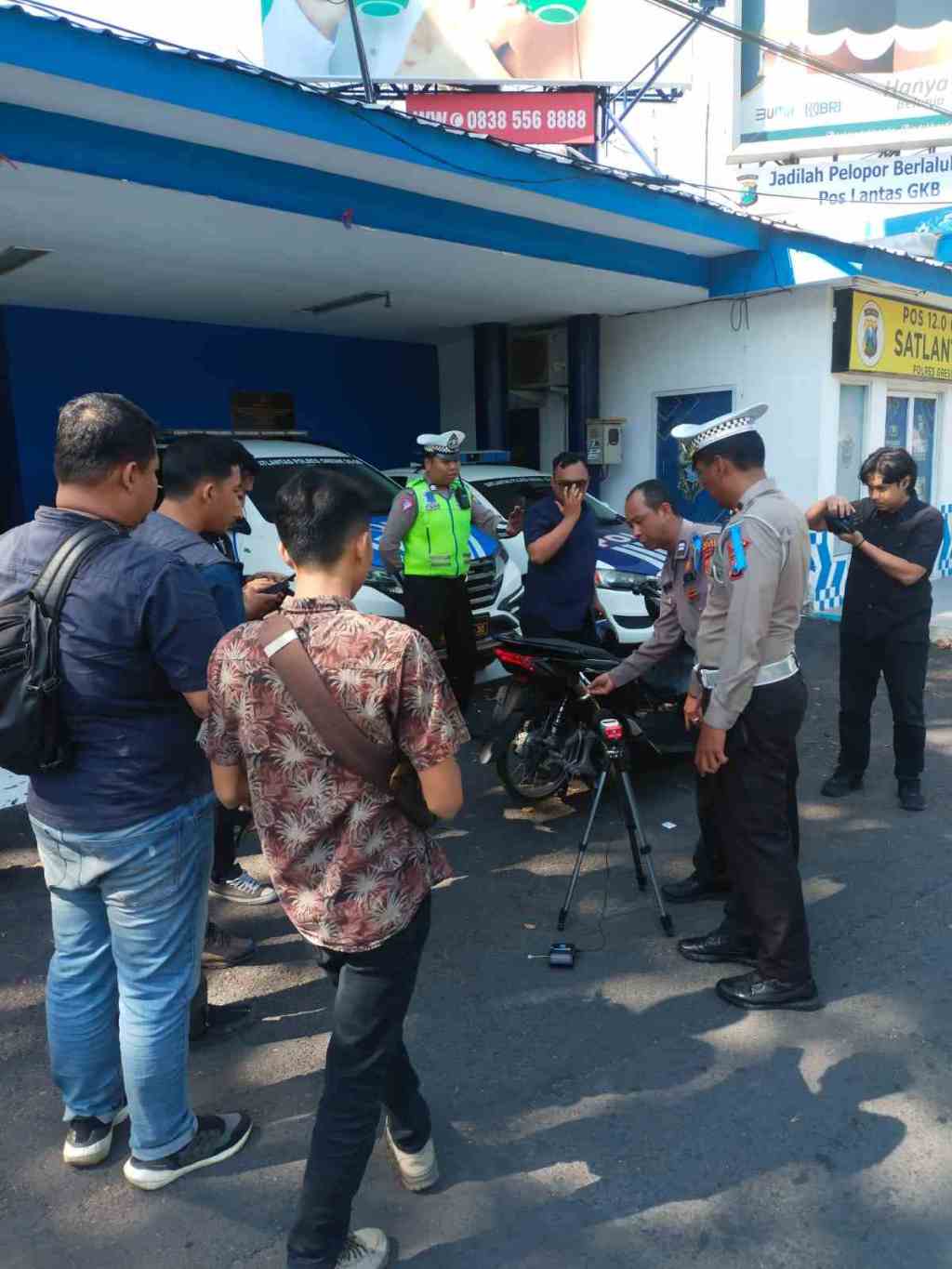 Satlantas Polres Gresik Pakai Sound Level Meter Cek&nbsp;Kebisingan